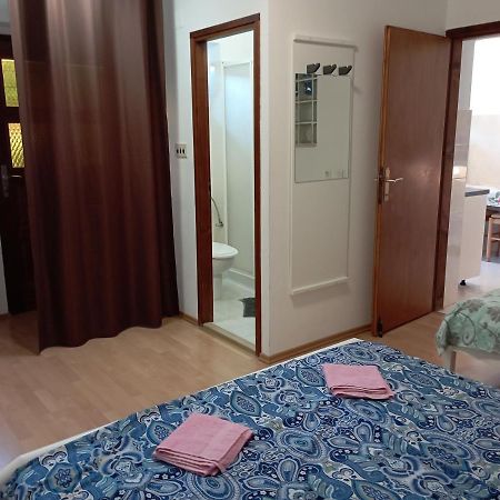 Apartments Mare Novigrad  Bagian luar foto
