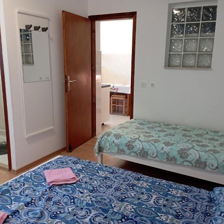 Apartments Mare Novigrad  Bagian luar foto