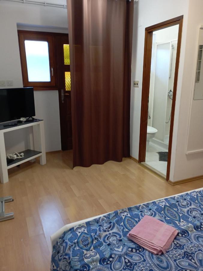 Apartments Mare Novigrad  Bagian luar foto